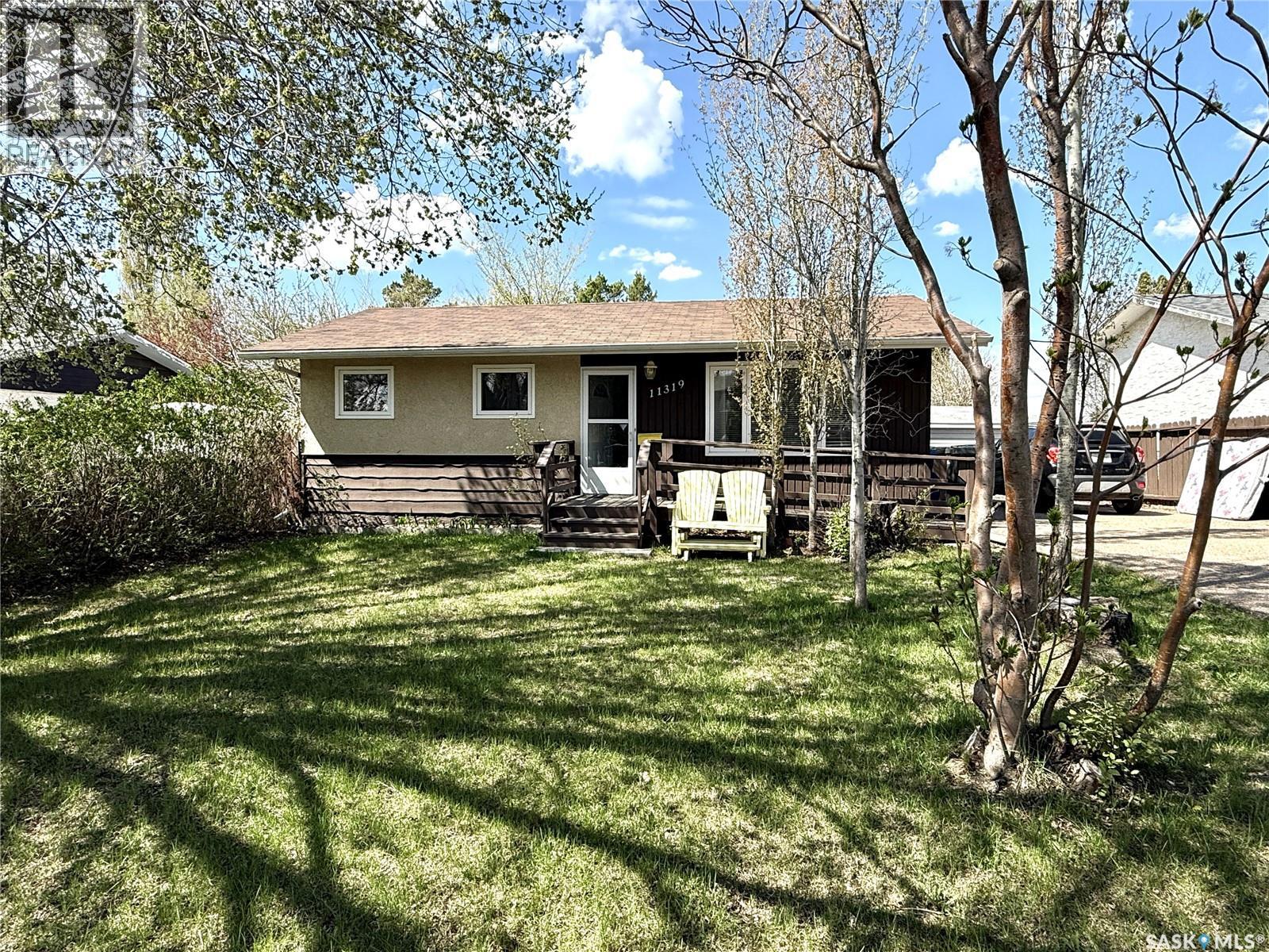 11319 Clark DRIVE, North Battleford, Saskatchewan
