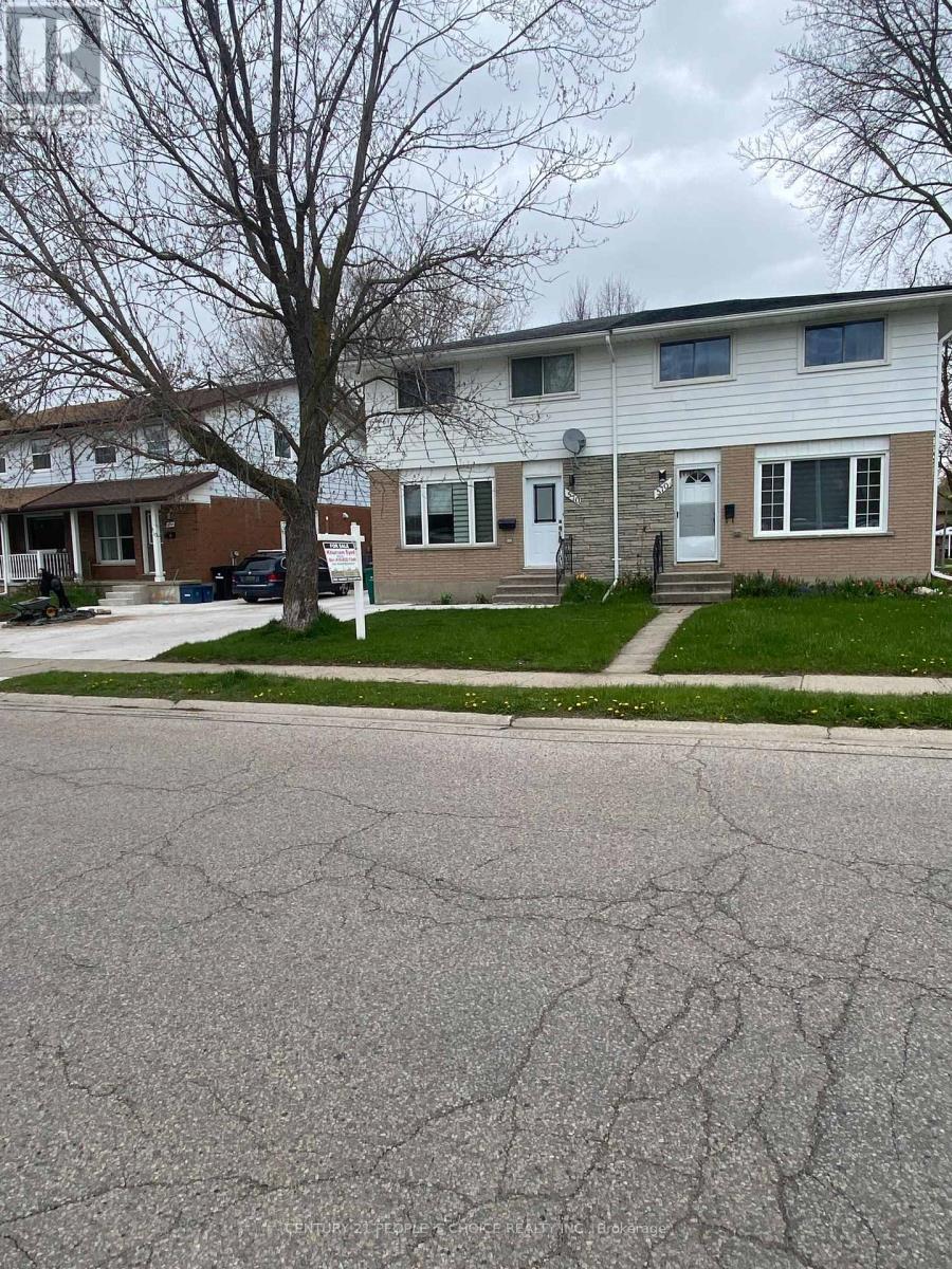 570b Glen Forrest Boulevard, Waterloo, Ontario  N2L 4J5 - Photo 3 - X13004032