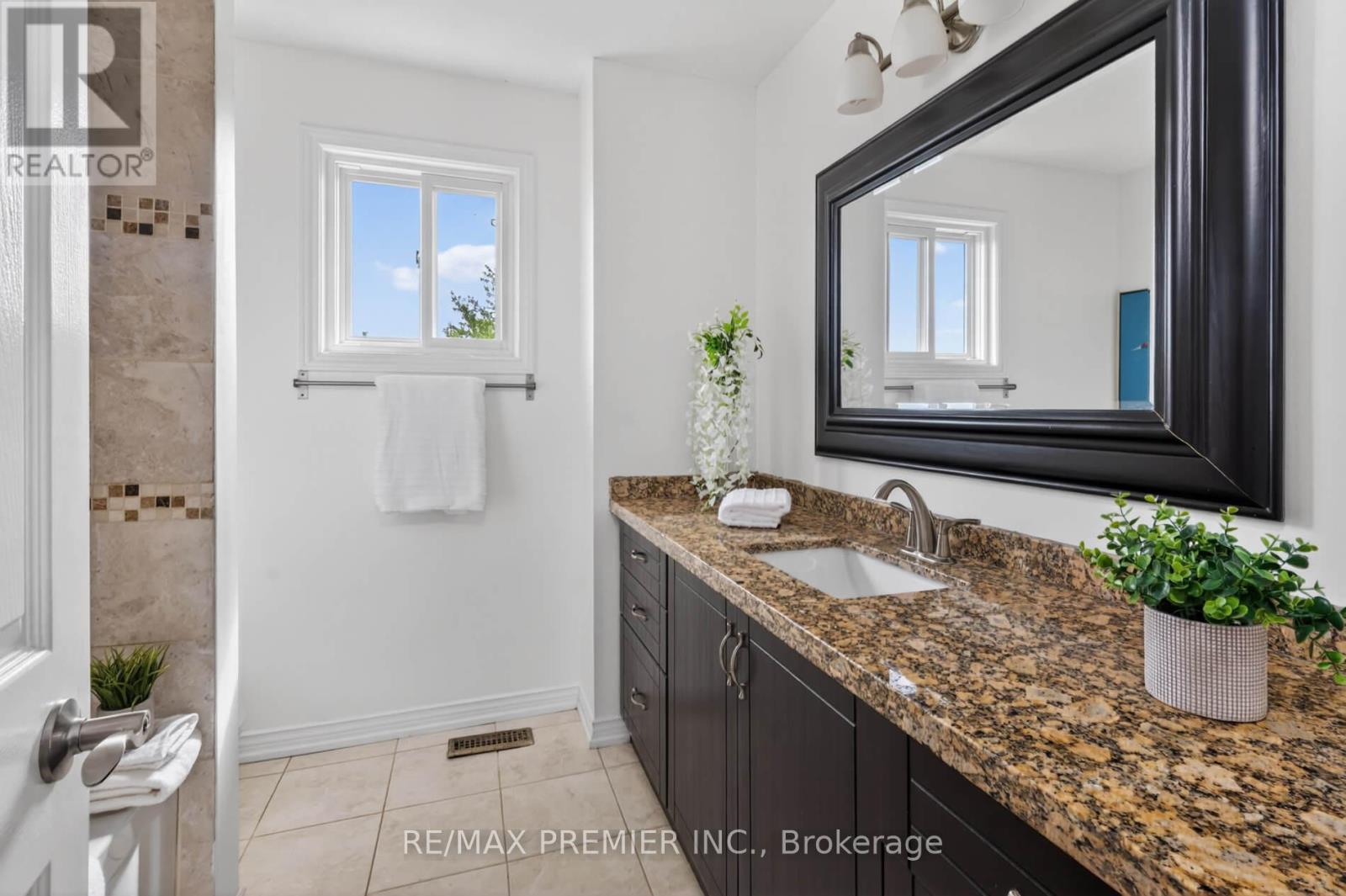248 Forest Drive, Vaughan, Ontario  L4L 3T5 - Photo 36 - N13166324