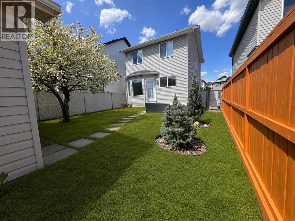 81 Bridlewood Manor Sw, Calgary, Alberta  T2Y 3T4 - Photo 31 - A2294484