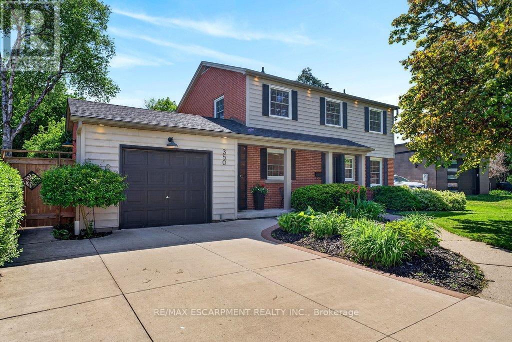 350 EAST SIDE CRESCENT, Burlington, Ontario