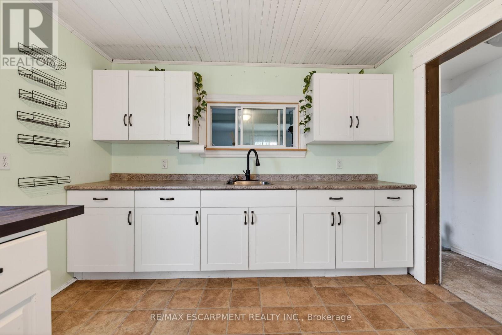 1054 Townline Road E, Haldimand, Ontario  N0A 1C0 - Photo 18 - X13166334
