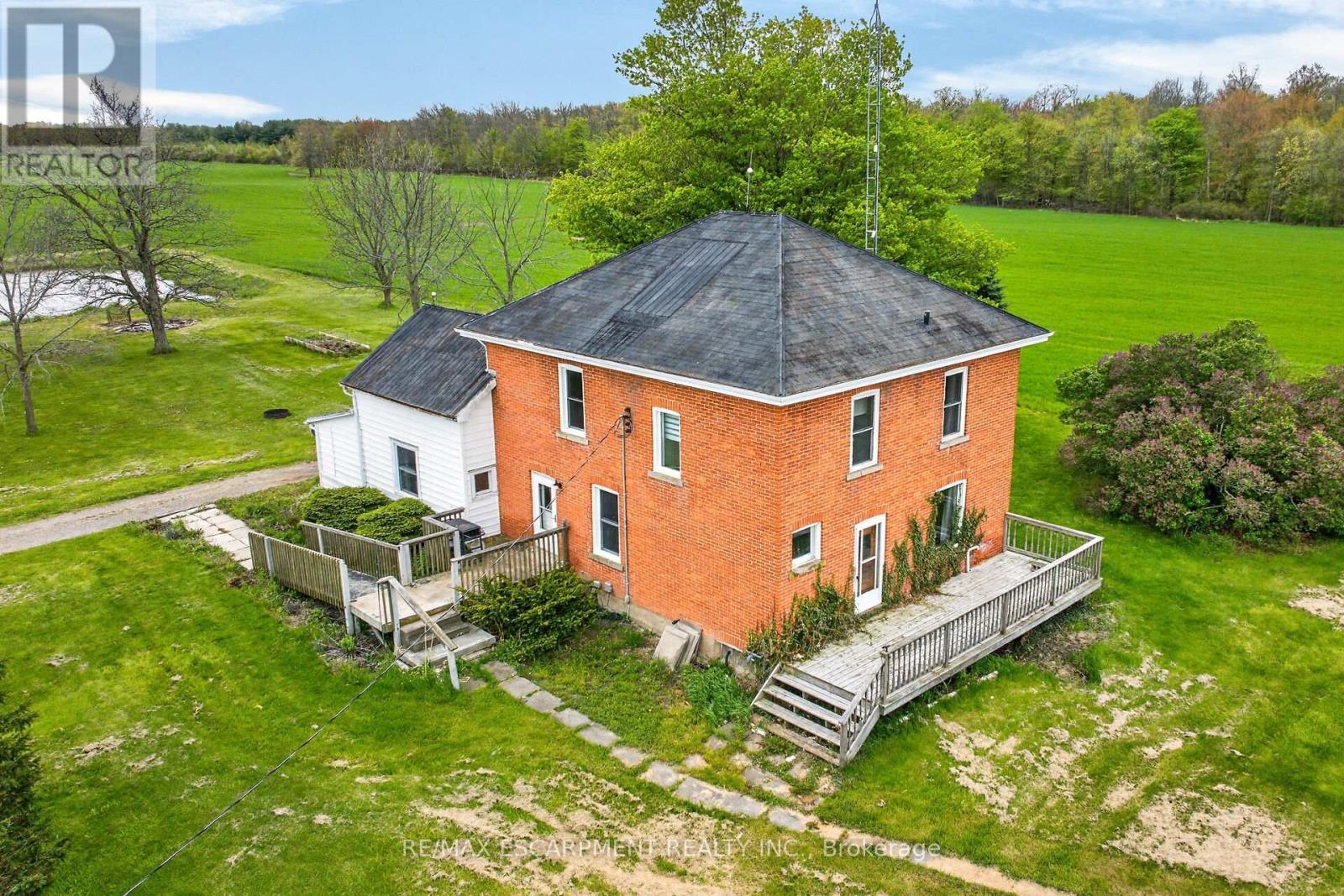 1054 Townline Road E, Haldimand, Ontario  N0A 1C0 - Photo 3 - X13166334