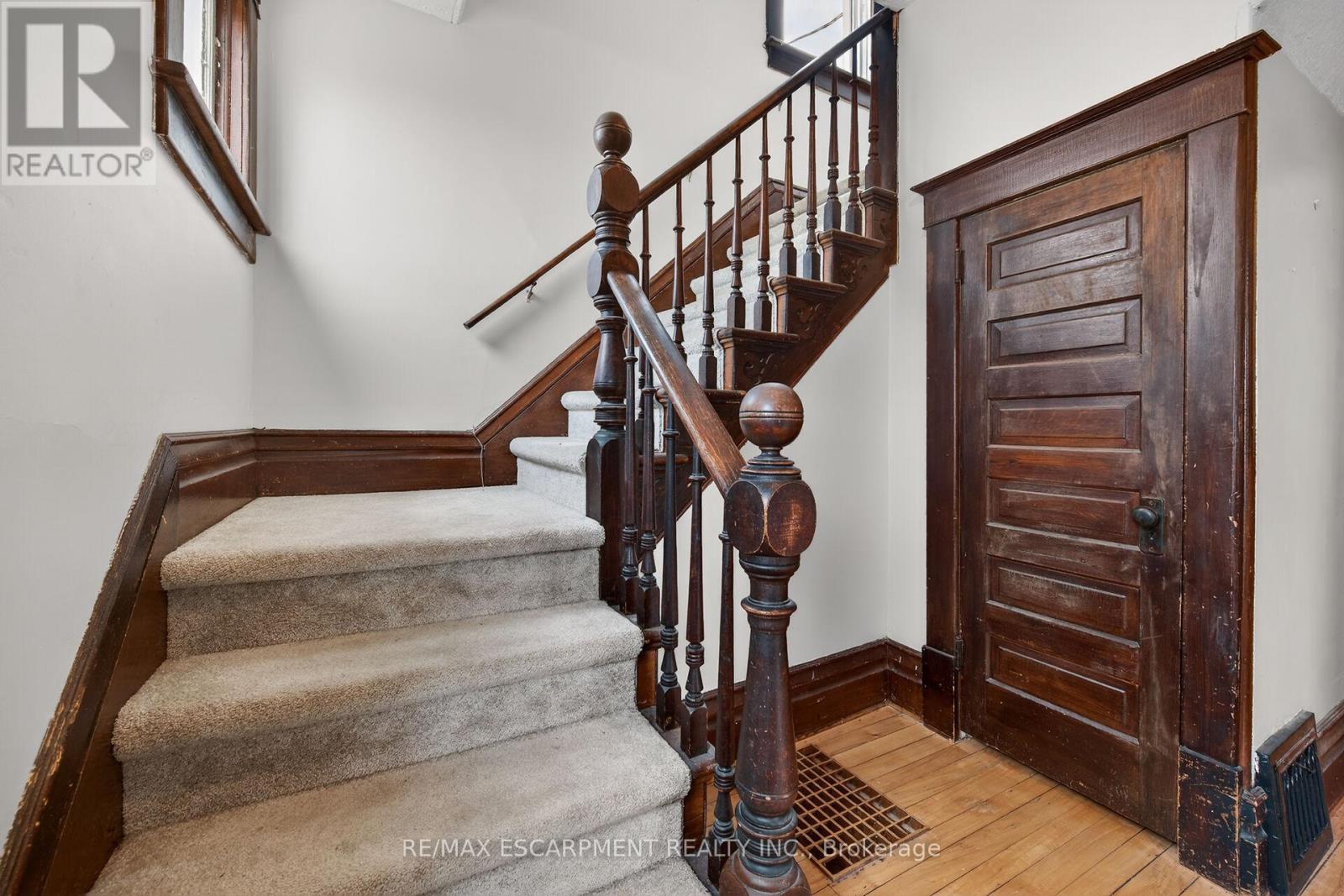 1054 Townline Road E, Haldimand, Ontario  N0A 1C0 - Photo 6 - X13166334