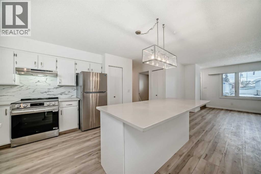 23 Marbank Way NE, Calgary, Alberta  T2A 4A2 - Photo 15 - A2291649