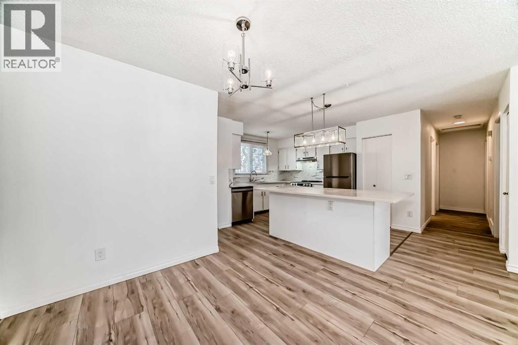 23 Marbank Way NE, Calgary, Alberta  T2A 4A2 - Photo 16 - A2291649