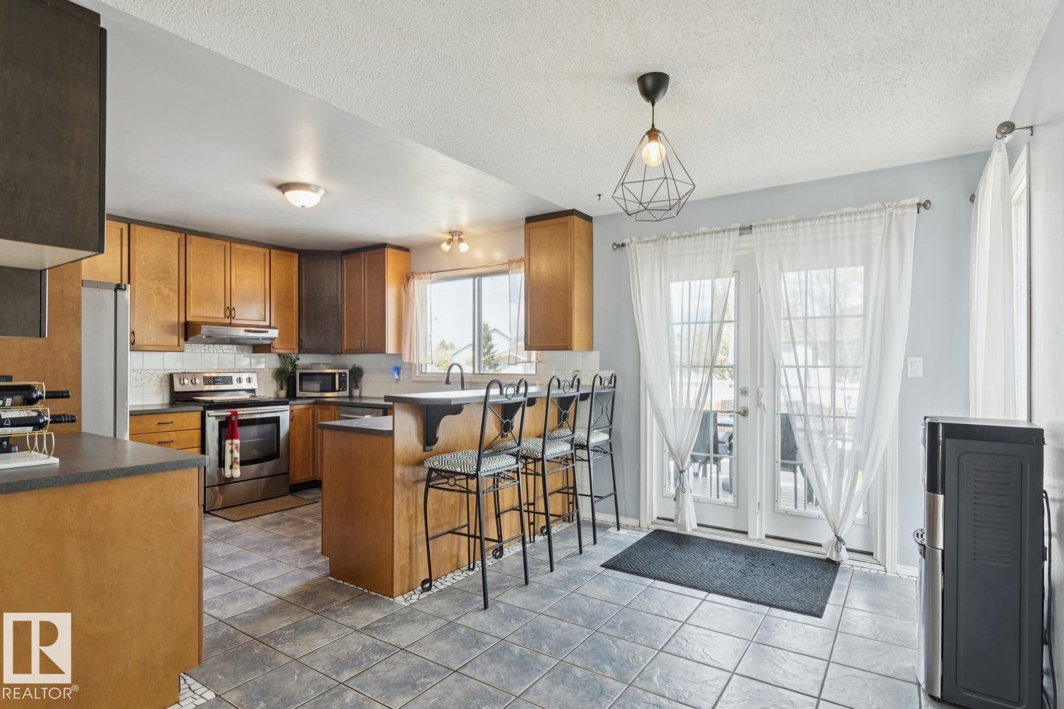 1871 45 St Nw Nw, Edmonton, Alberta  T6L 2S6 - Photo 14 - E4489639