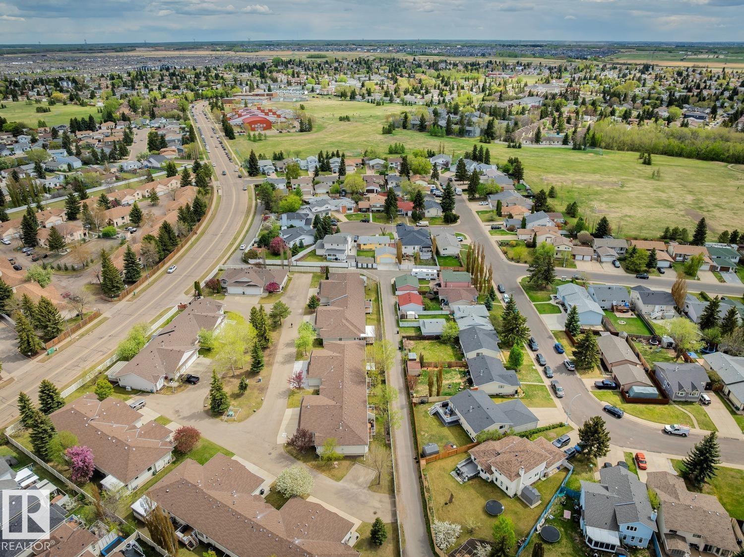1871 45 St Nw Nw, Edmonton, Alberta  T6L 2S6 - Photo 49 - E4489639