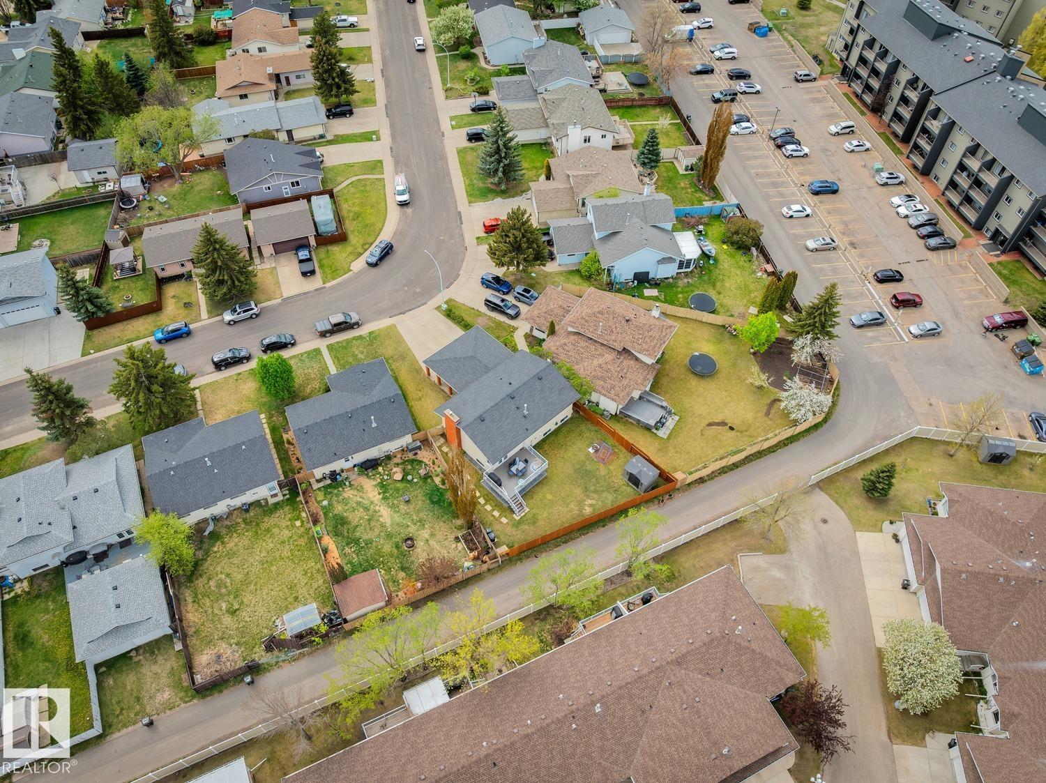 1871 45 St Nw Nw, Edmonton, Alberta  T6L 2S6 - Photo 46 - E4489639