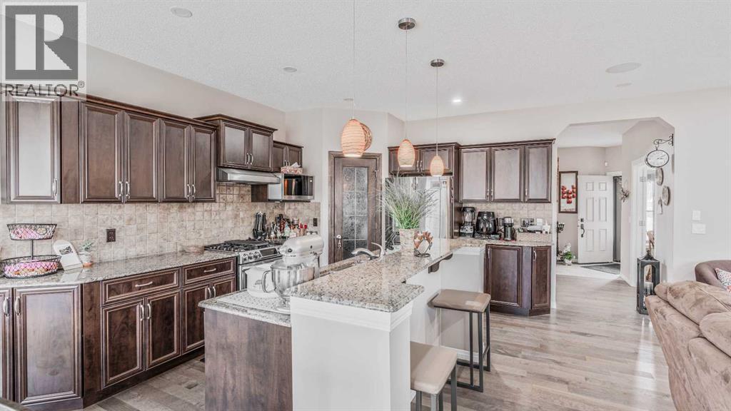 14 Silverado Ridge Link SW, Calgary, Alberta  T2X 0J8 - Photo 4 - A2308937