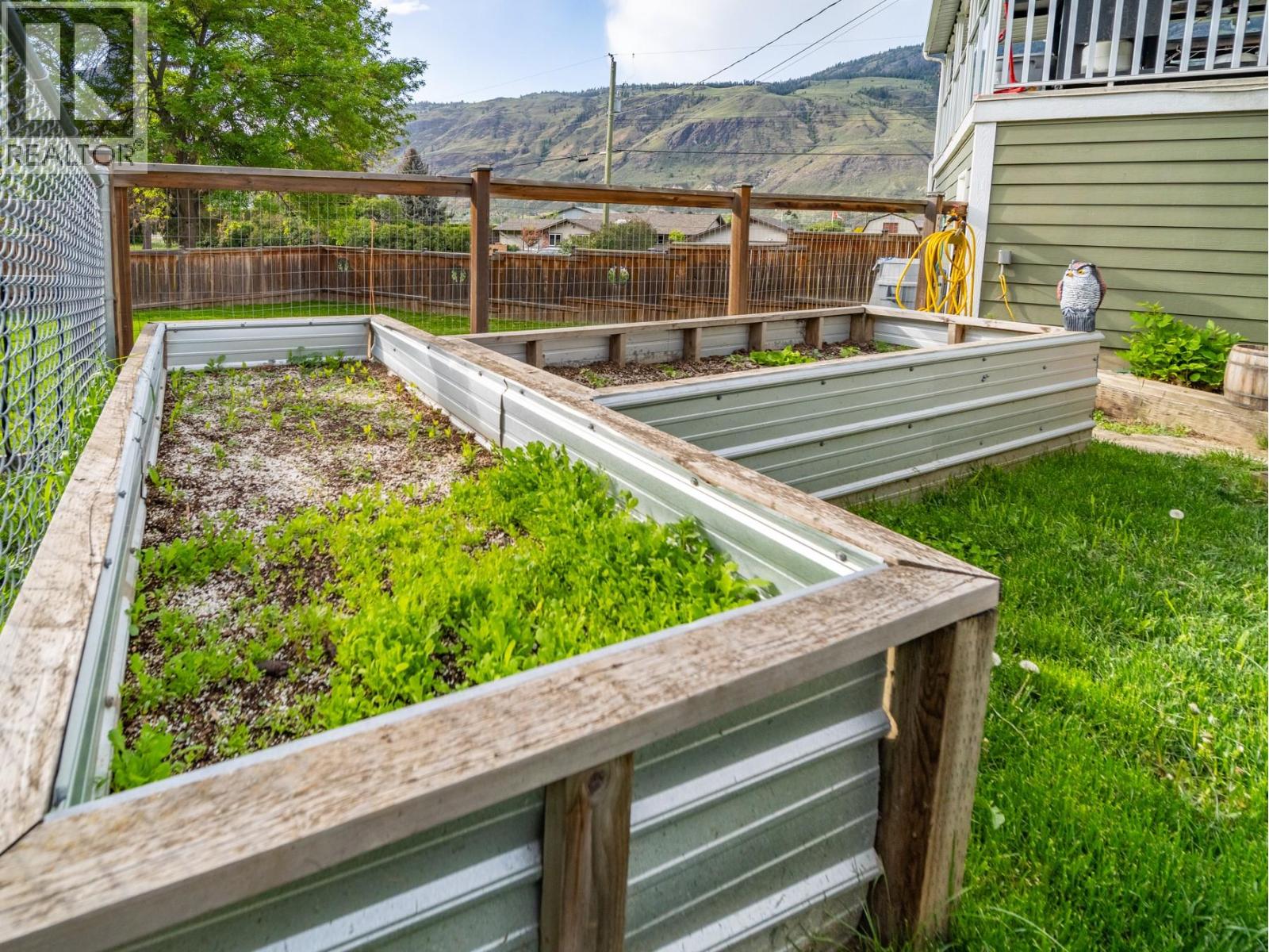 588 Durango Drive, Kamloops, British Columbia  V2C 6Y5 - Photo 39 - 10388141