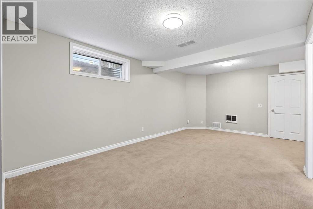 32 Millrise Crescent SW, Calgary, Alberta  T2Y 2H6 - Photo 31 - A2309420