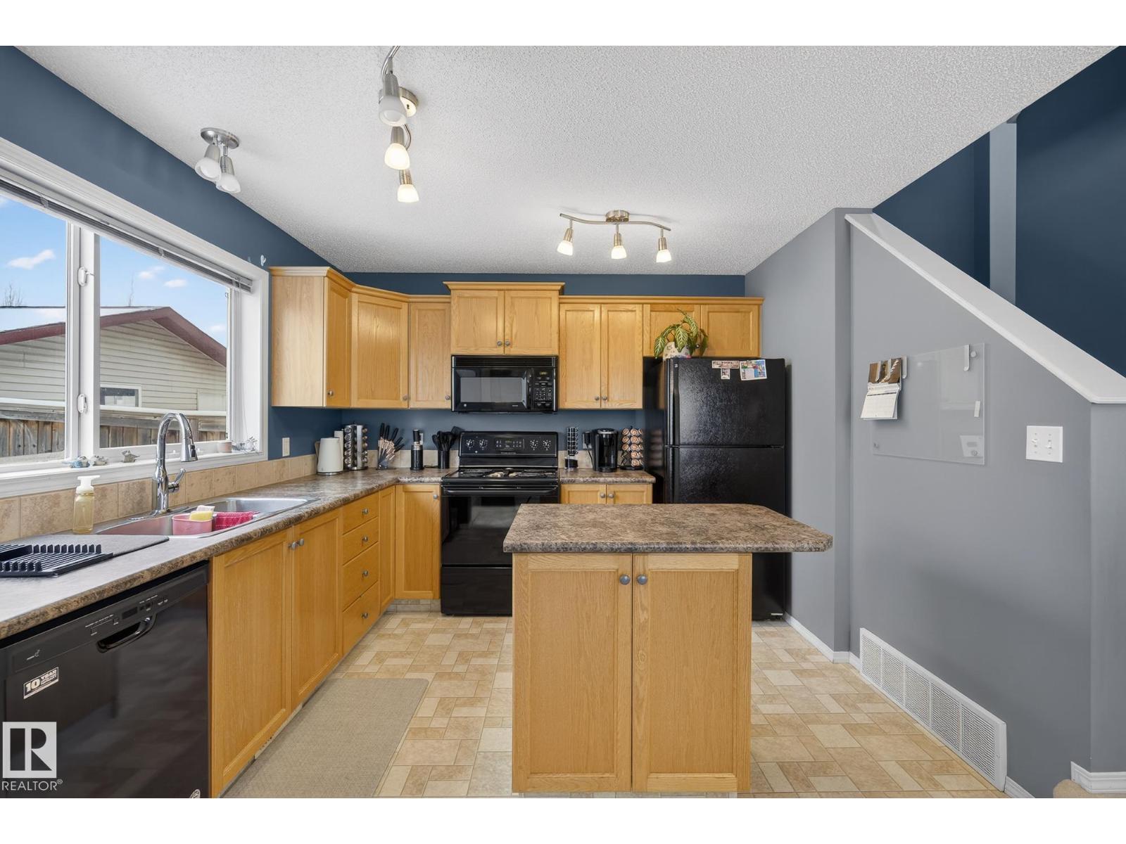 67 Summerfield Pt, Sherwood Park, Alberta  T8H 2P6 - Photo 14 - E4484665