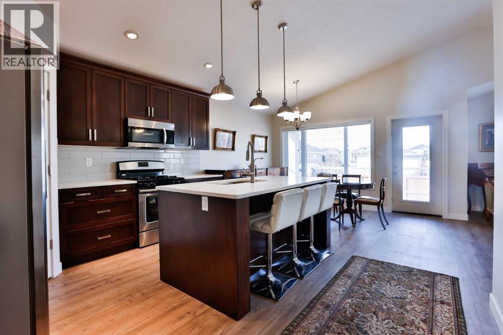 21 Riverford Close W, Lethbridge, Alberta  T1K 8E5 - Photo 4 - A2287119