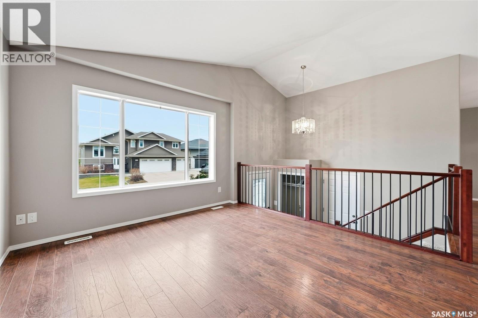 517 Redwood Crescent, Warman, Saskatchewan  S0K 4S2 - Photo 6 - SK036328