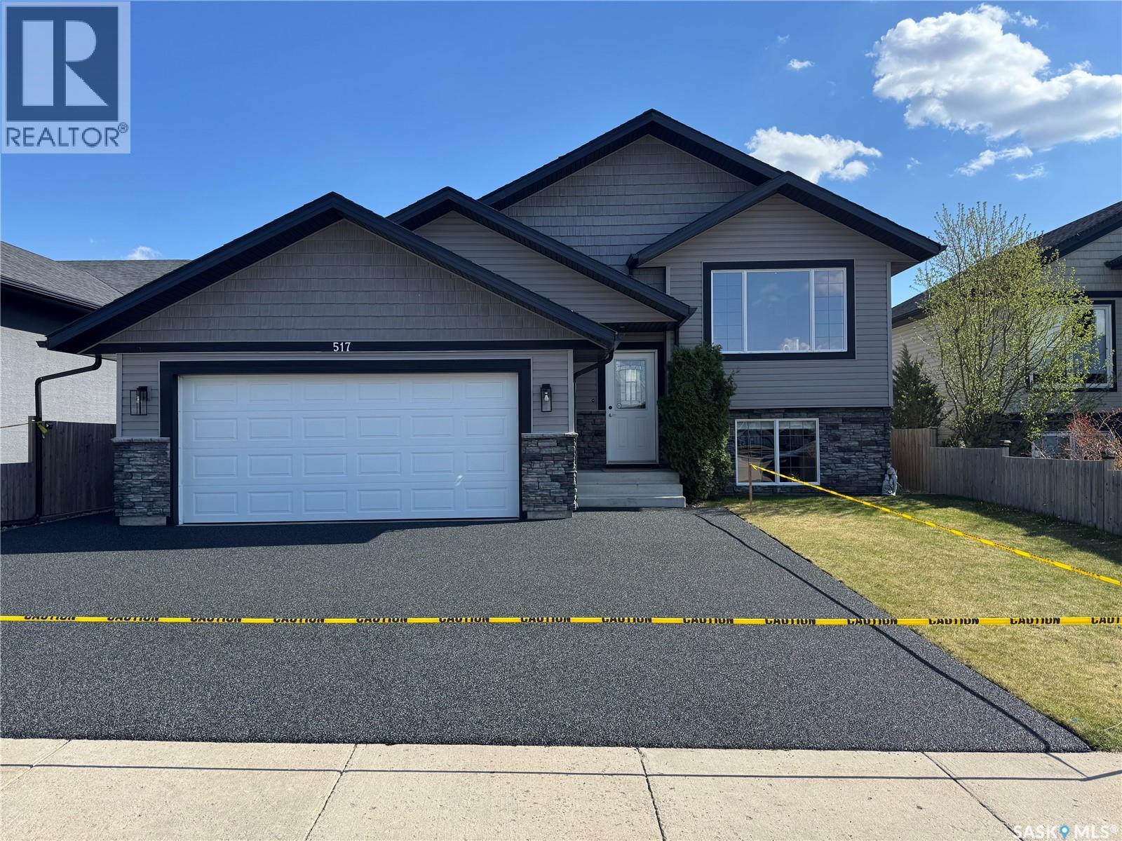 517 Redwood Crescent, Warman, Saskatchewan  S0K 4S2 - Photo 2 - SK036328