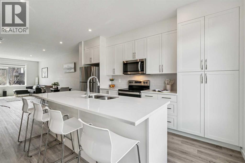 201 Vantage Drive, Cochrane, Alberta  T4C 3G4 - Photo 13 - A2313342