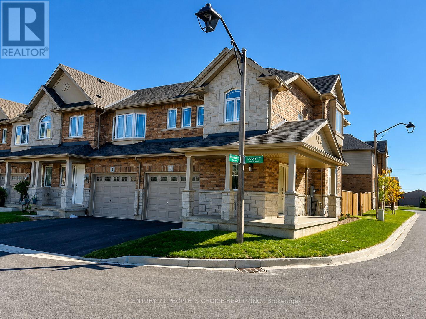 2 LOON LANE, Hamilton, Ontario