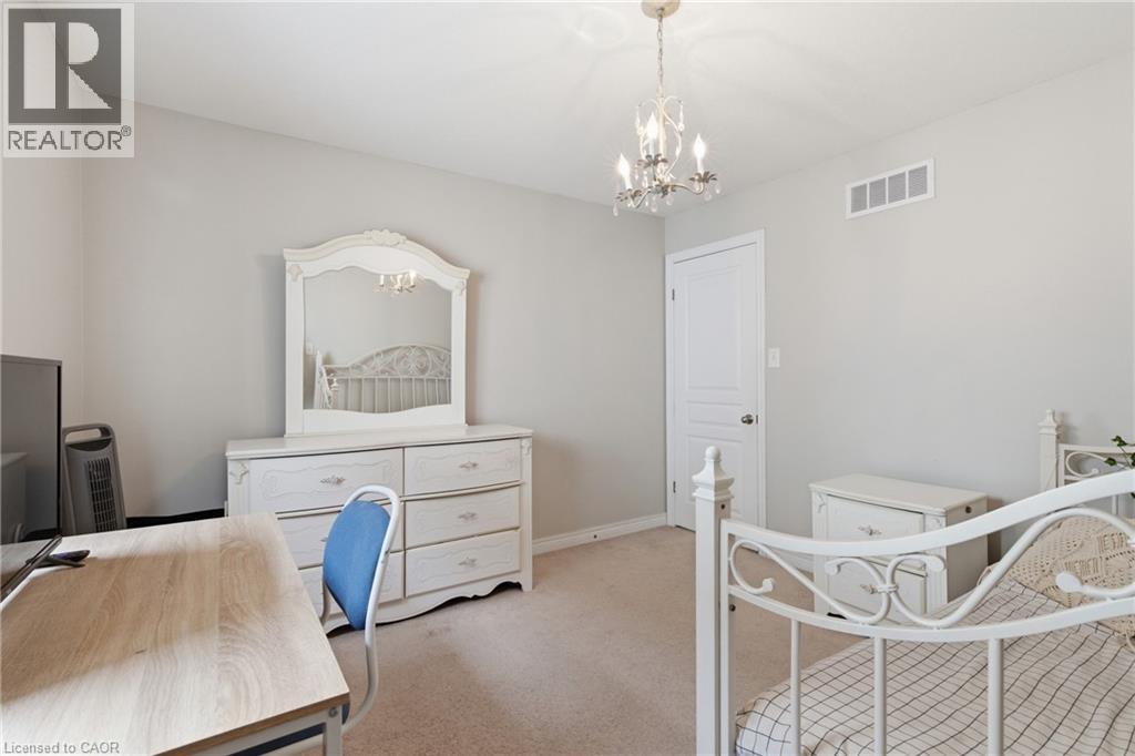 84 Duncairn Crescent, Hamilton, Ontario  L9C 6G1 - Photo 36 - 40832516