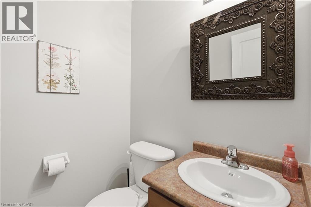 84 Duncairn Crescent, Hamilton, Ontario  L9C 6G1 - Photo 27 - 40832516
