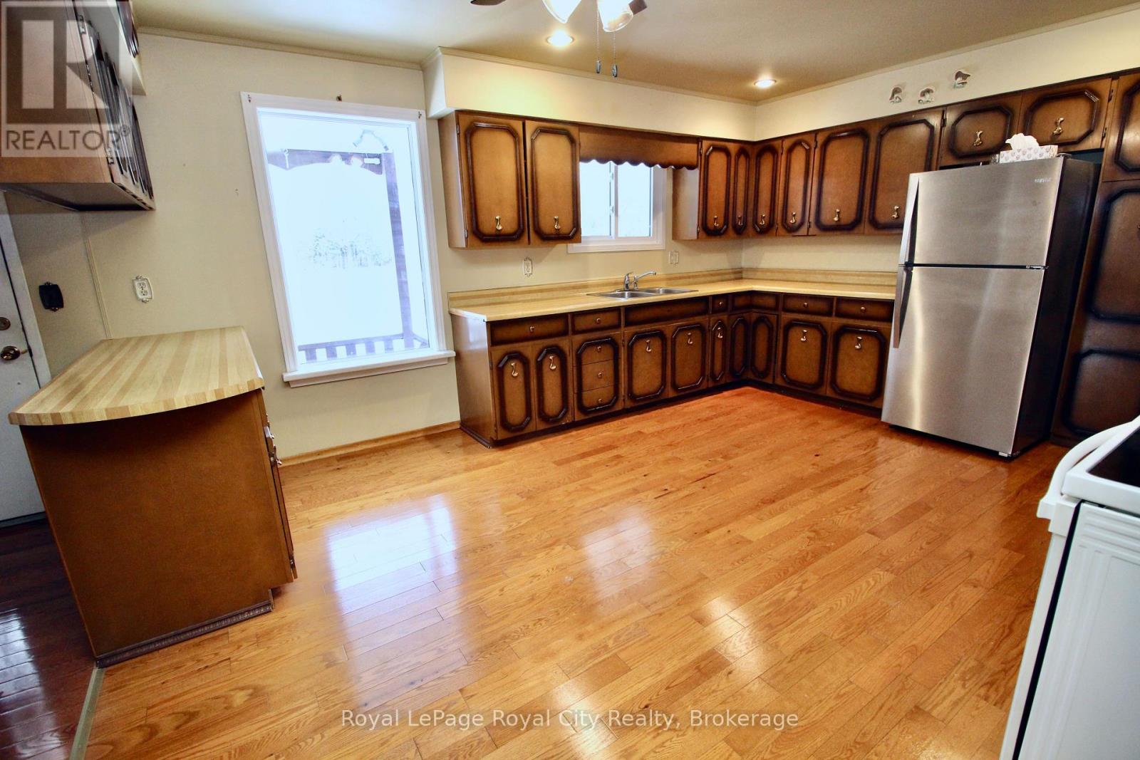 3527 6 Highway, Northern Bruce Peninsula, Ontario  N0H 1W0 - Photo 10 - X12874868