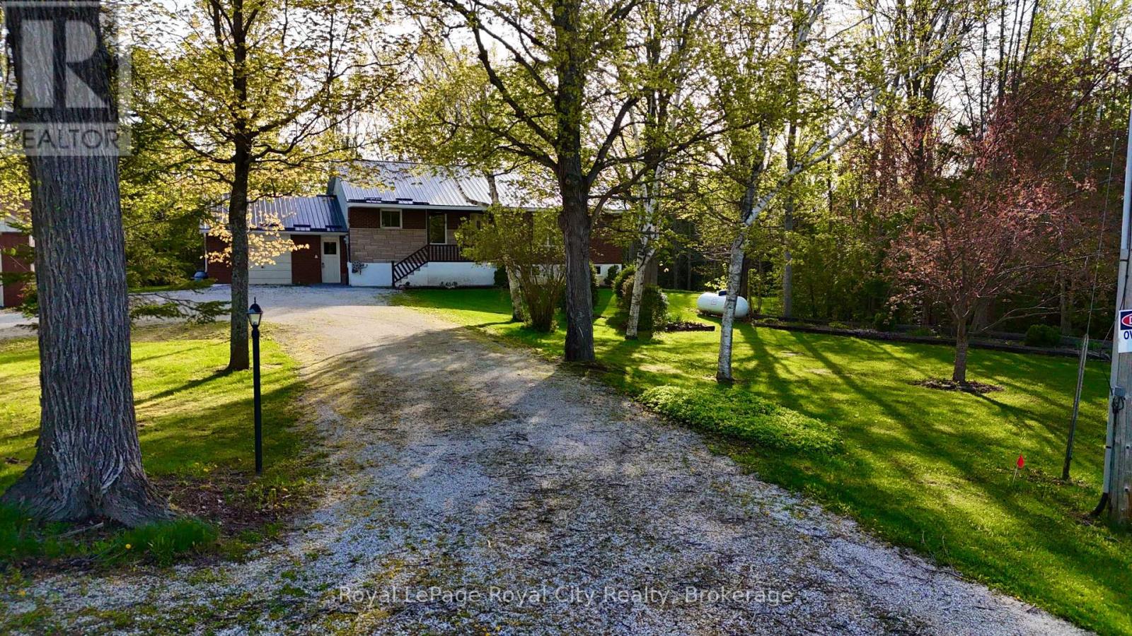 3527 6 Highway, Northern Bruce Peninsula, Ontario  N0H 1W0 - Photo 3 - X12874868