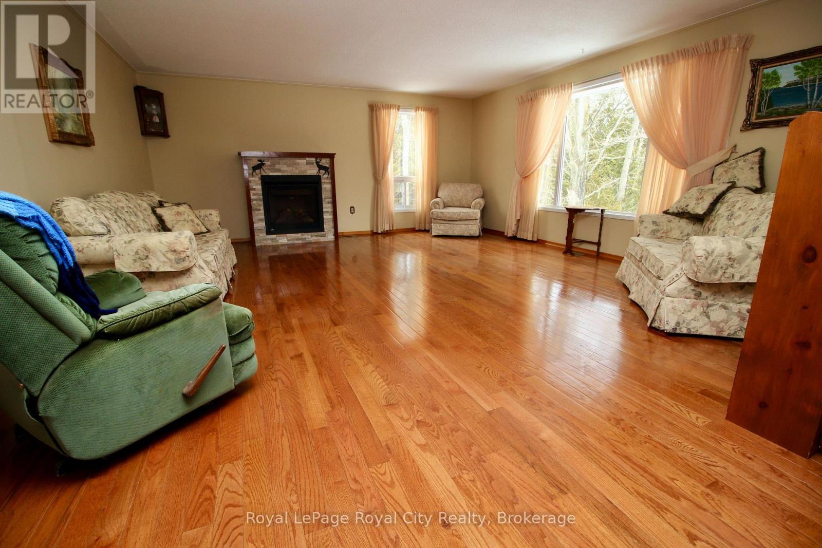 3527 6 Highway, Northern Bruce Peninsula, Ontario  N0H 1W0 - Photo 7 - X12874868