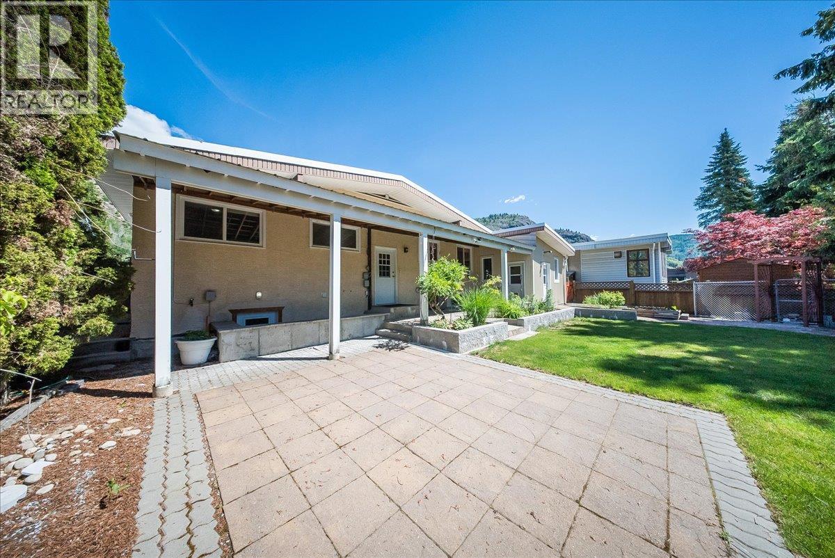 3542 Marigold Drive, Trail, British Columbia V1R 2X6 - Photo 42 - 10388604