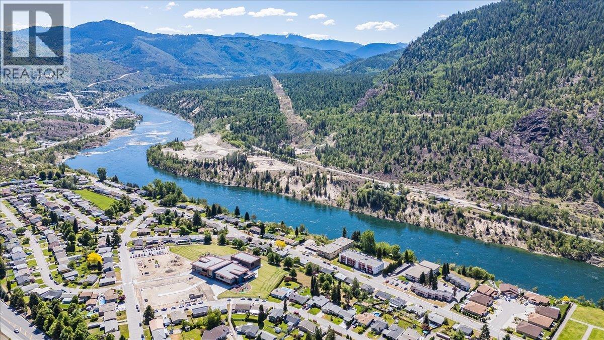 3542 Marigold Drive, Trail, British Columbia V1R 2X6 - Photo 52 - 10388604