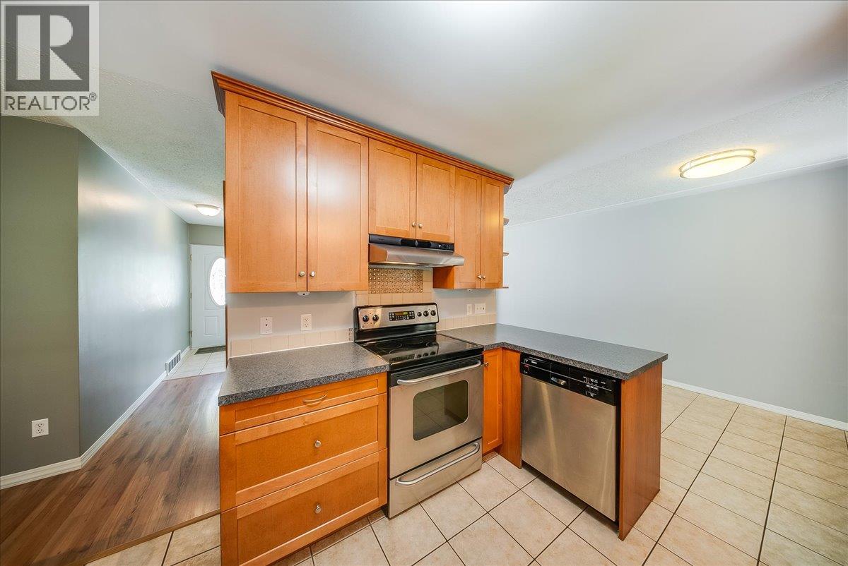 3542 Marigold Drive, Trail, British Columbia V1R 2X6 - Photo 6 - 10388604