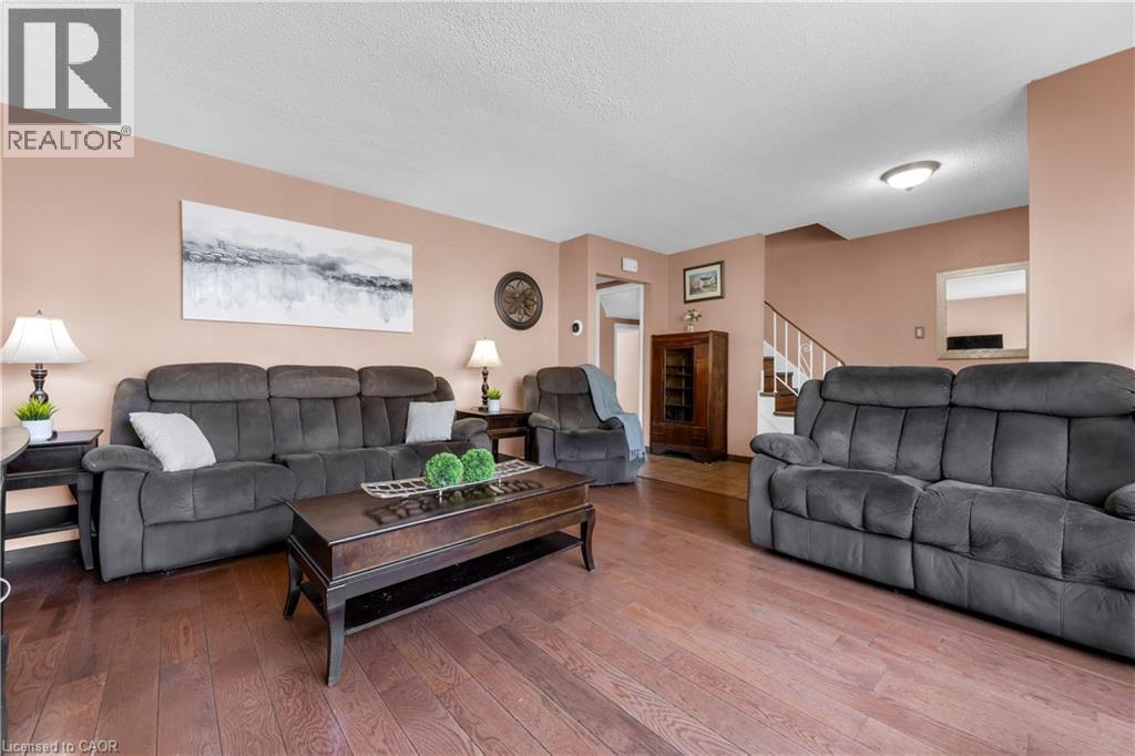 102 Berkindale Drive, Hamilton, Ontario  L8E 1M5 - Photo 8 - 40823490