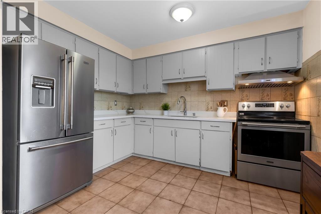 102 Berkindale Drive, Hamilton, Ontario  L8E 1M5 - Photo 14 - 40823490