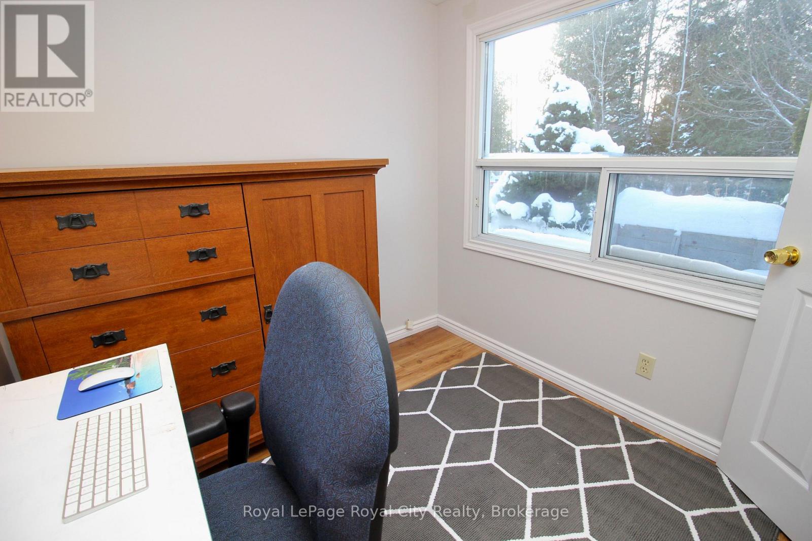 28 Harpur Drive, Northern Bruce Peninsula, Ontario  N0H 2R0 - Photo 22 - X12615240