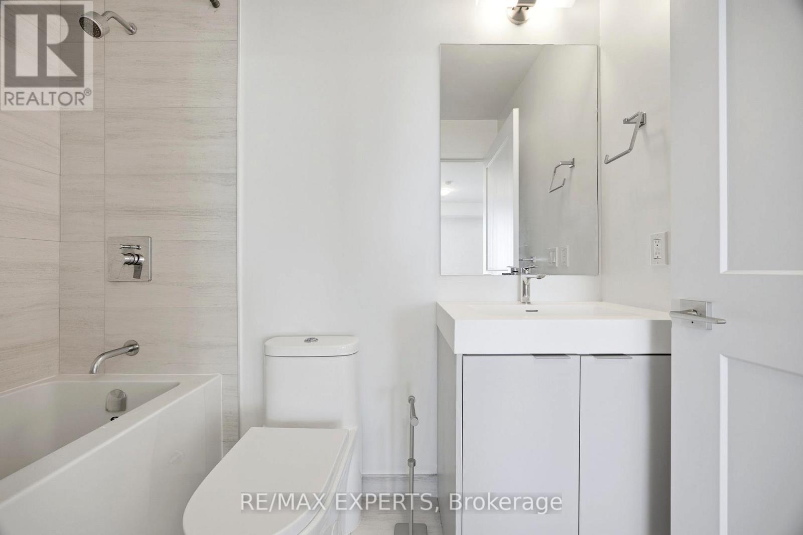 2004 - 474 Caldari Road, Vaughan, Ontario  L4K 0R5 - Photo 21 - N13154888