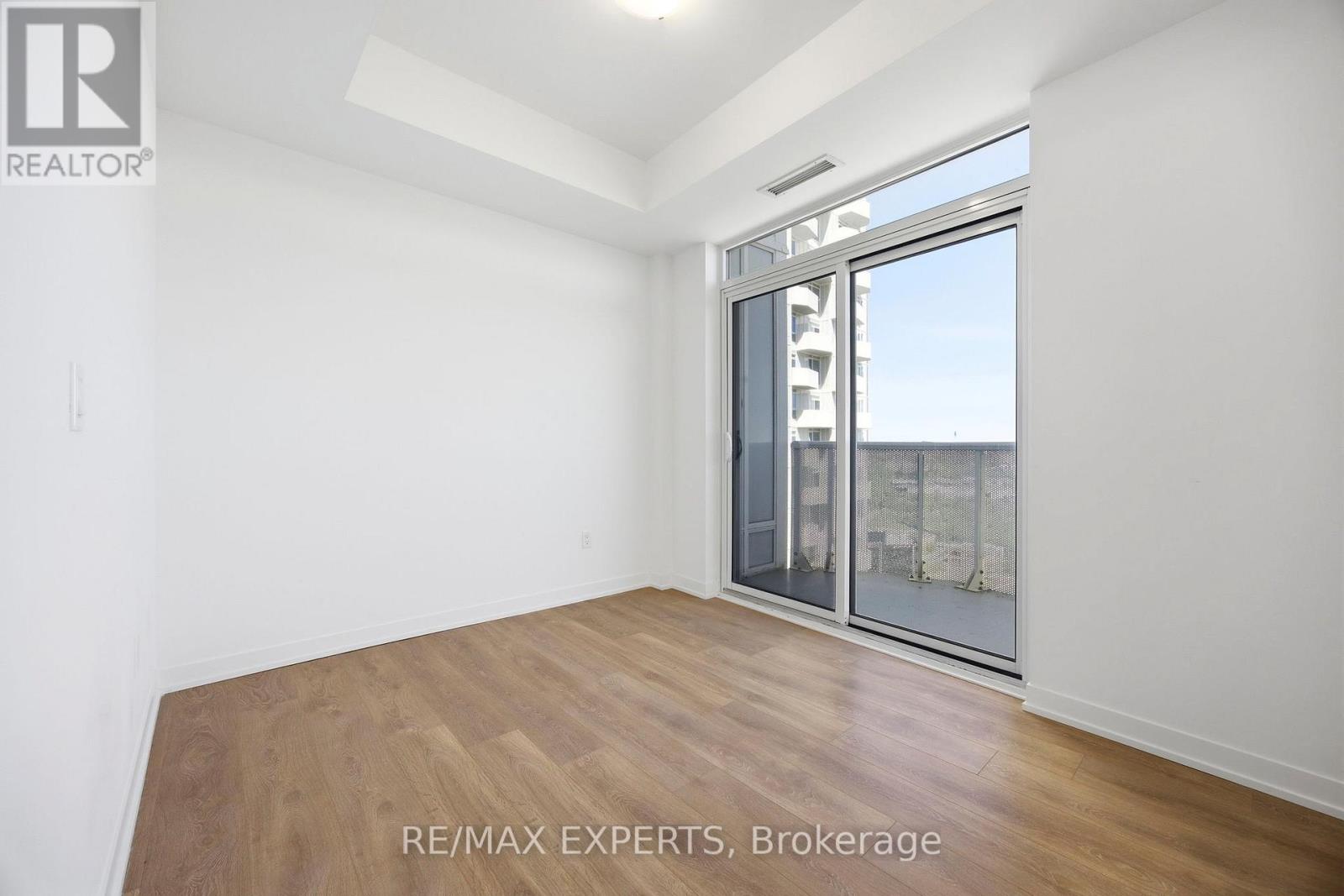 2004 - 474 Caldari Road, Vaughan, Ontario  L4K 0R5 - Photo 16 - N13154888