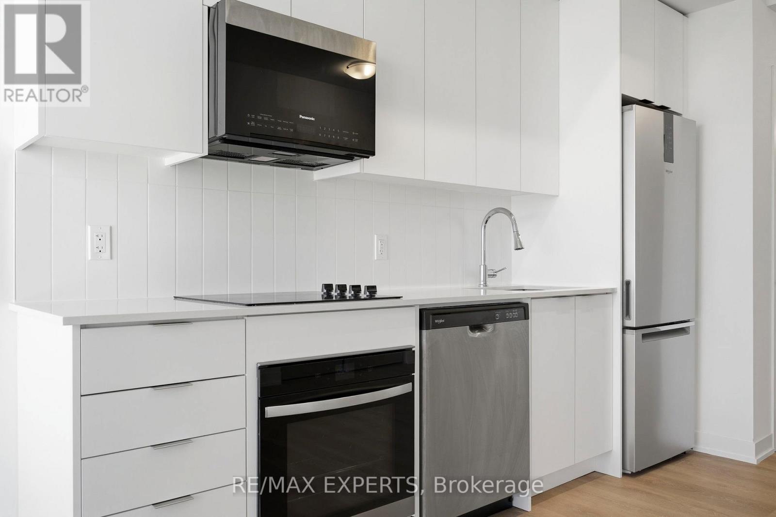 2004 - 474 Caldari Road, Vaughan, Ontario  L4K 0R5 - Photo 13 - N13154888