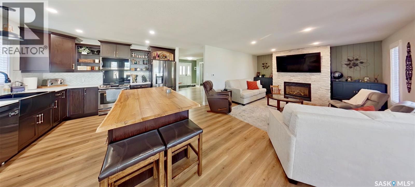355 Russell Street, Stoughton, Saskatchewan S0G 4T0 - Photo 4 - SK034666