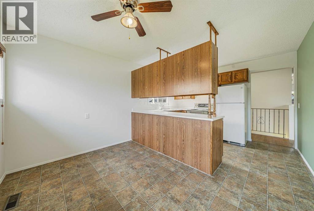 2164 Summerfield Boulevard SE, Airdrie, Alberta  T4B 1X5 - Photo 12 - A2313901