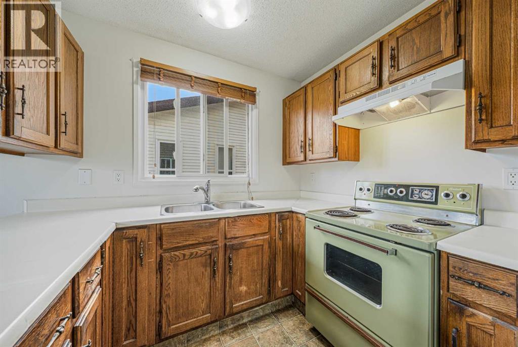 2164 Summerfield Boulevard SE, Airdrie, Alberta  T4B 1X5 - Photo 9 - A2313901