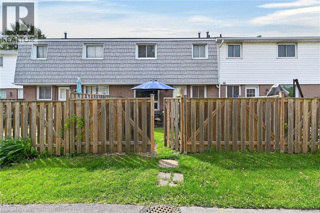 1350 Limeridge Road E Unit# 32, Hamilton, Ontario  L8W 1L6 - Photo 38 - 40832963