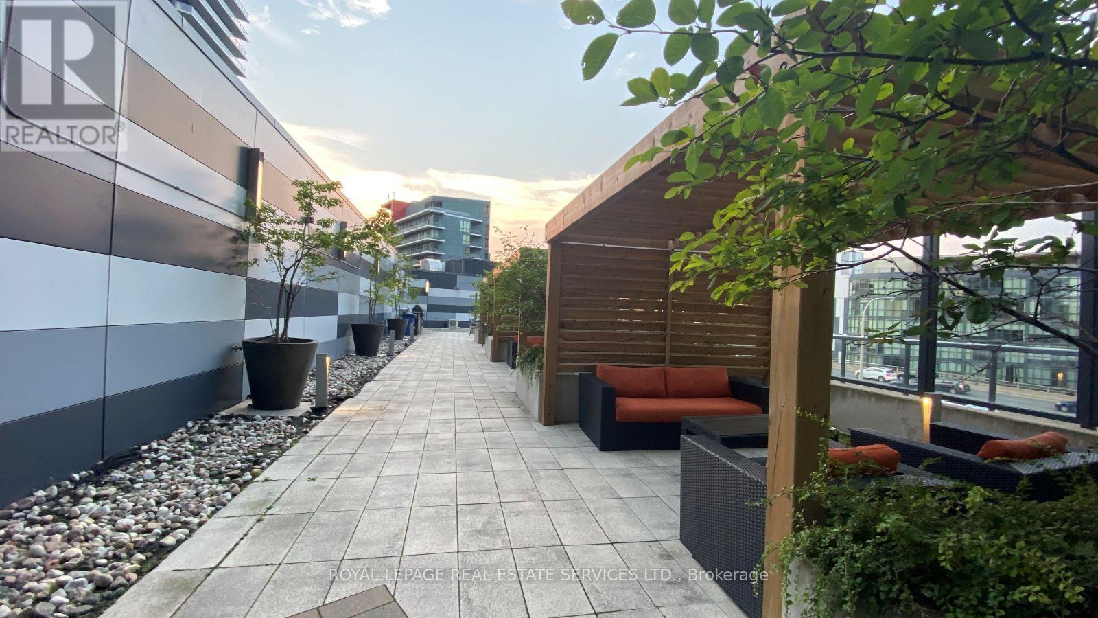 2107 - 20 Bruyeres Mews, Toronto, Ontario  M5V 0G8 - Photo 20 - C13166466