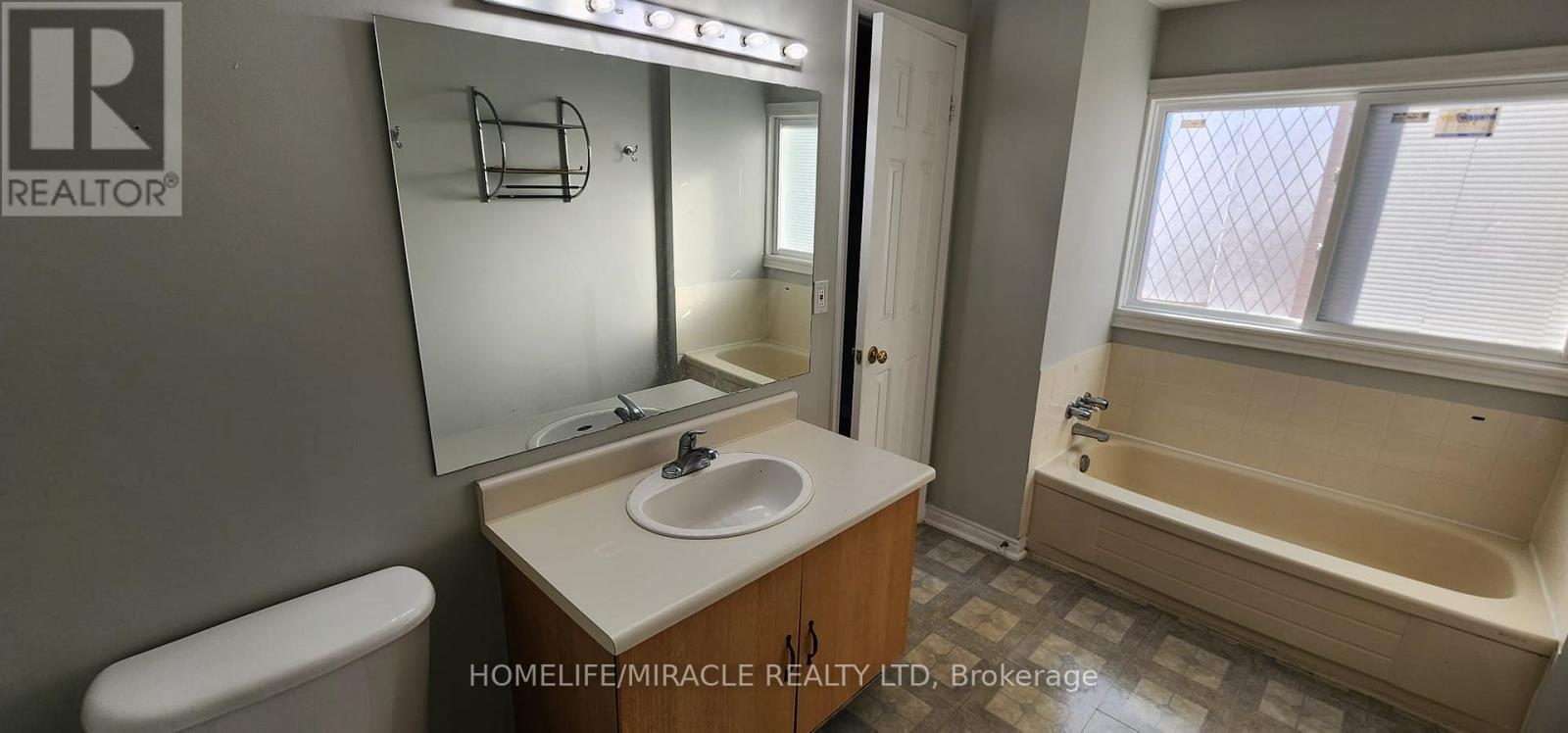 264 Wright Crescent, Ajax, Ontario  L1S 5S5 - Photo 17 - E13166438