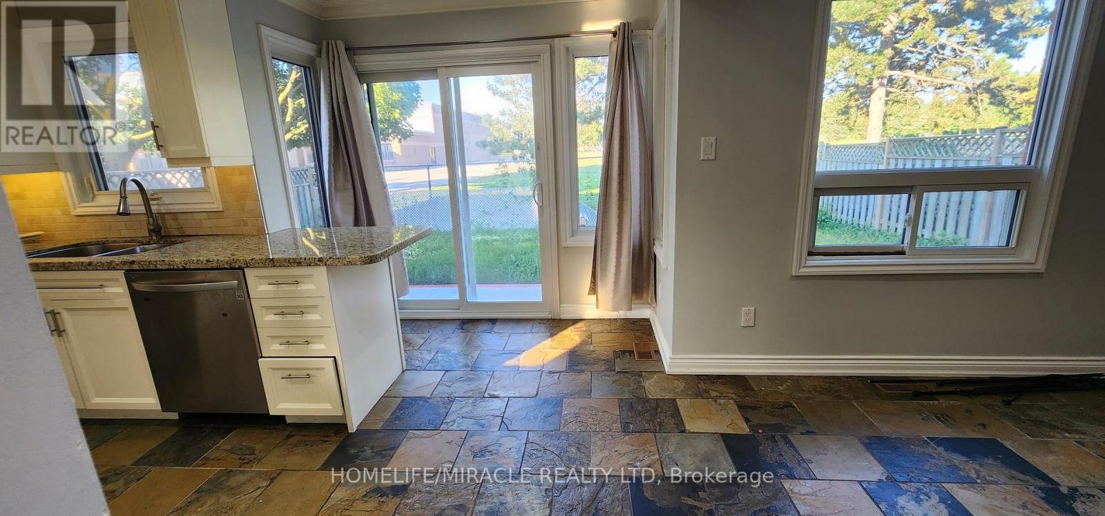 264 Wright Crescent, Ajax, Ontario  L1S 5S5 - Photo 23 - E13166438