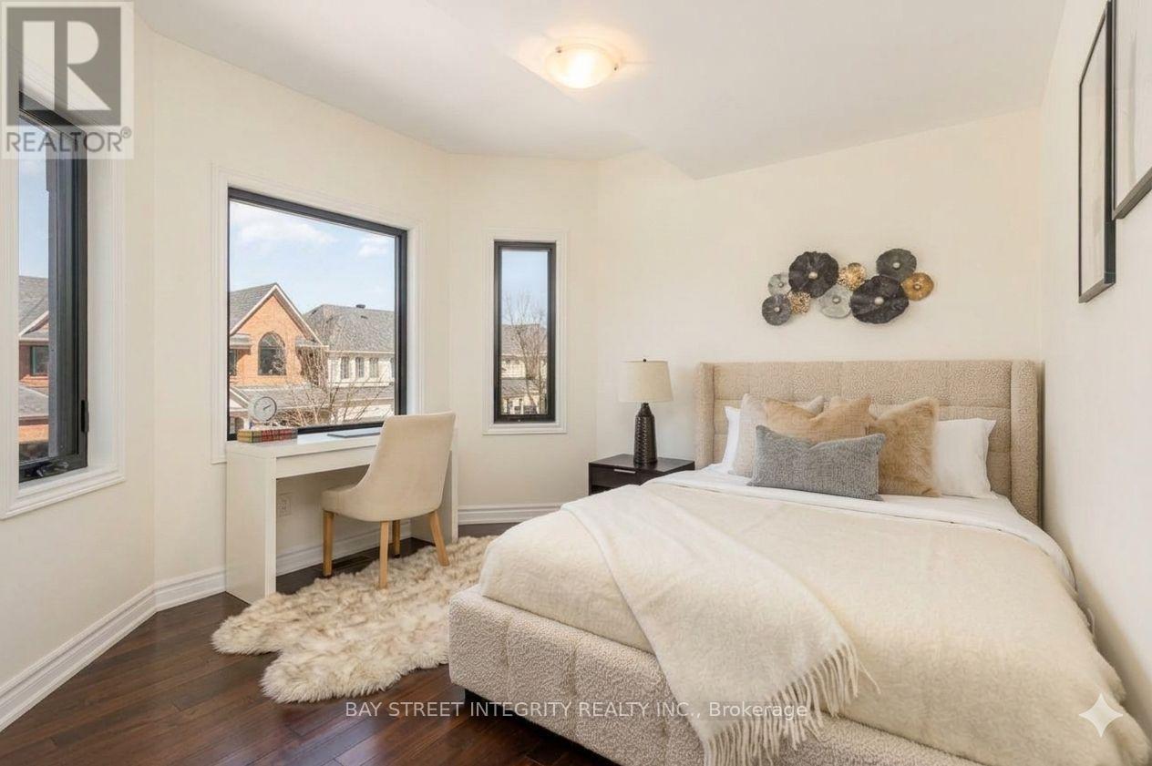 2364 Spring Meadow Way W, Oakville, Ontario L6M 0C1 - Photo 12 - W13074992