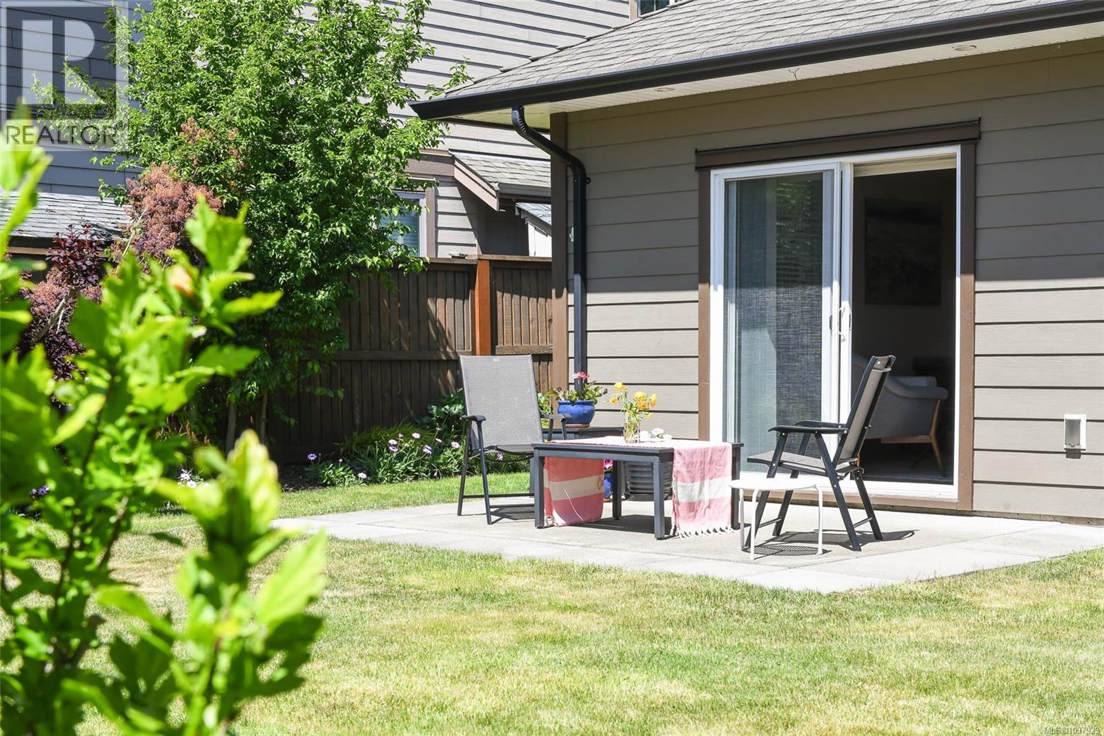 1 2030 Wallace Ave, Comox, British Columbia  V9M 1X3 - Photo 40 - 1037929