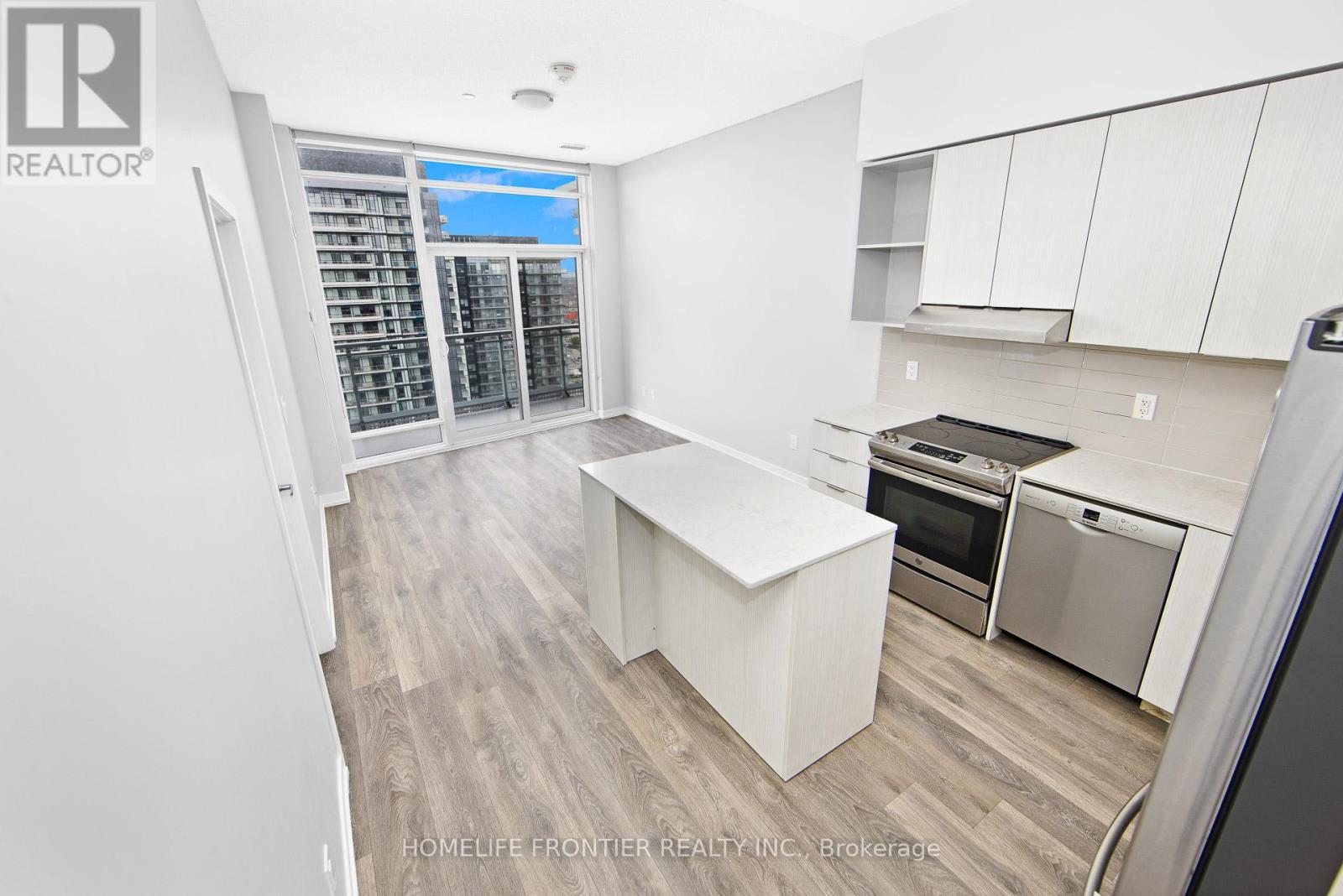 1918 - 2520 Eglinton Avenue W, Mississauga, Ontario  L5M 0Y4 - Photo 5 - W13166446