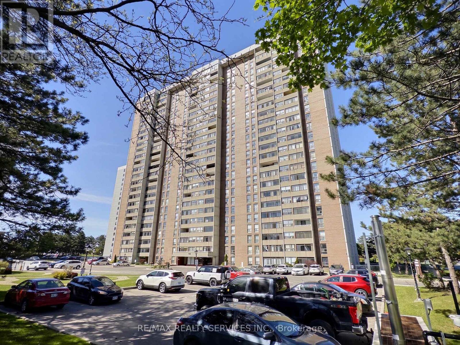 1812 - 18 KNIGHTSBRIDGE ROAD, Brampton, Ontario