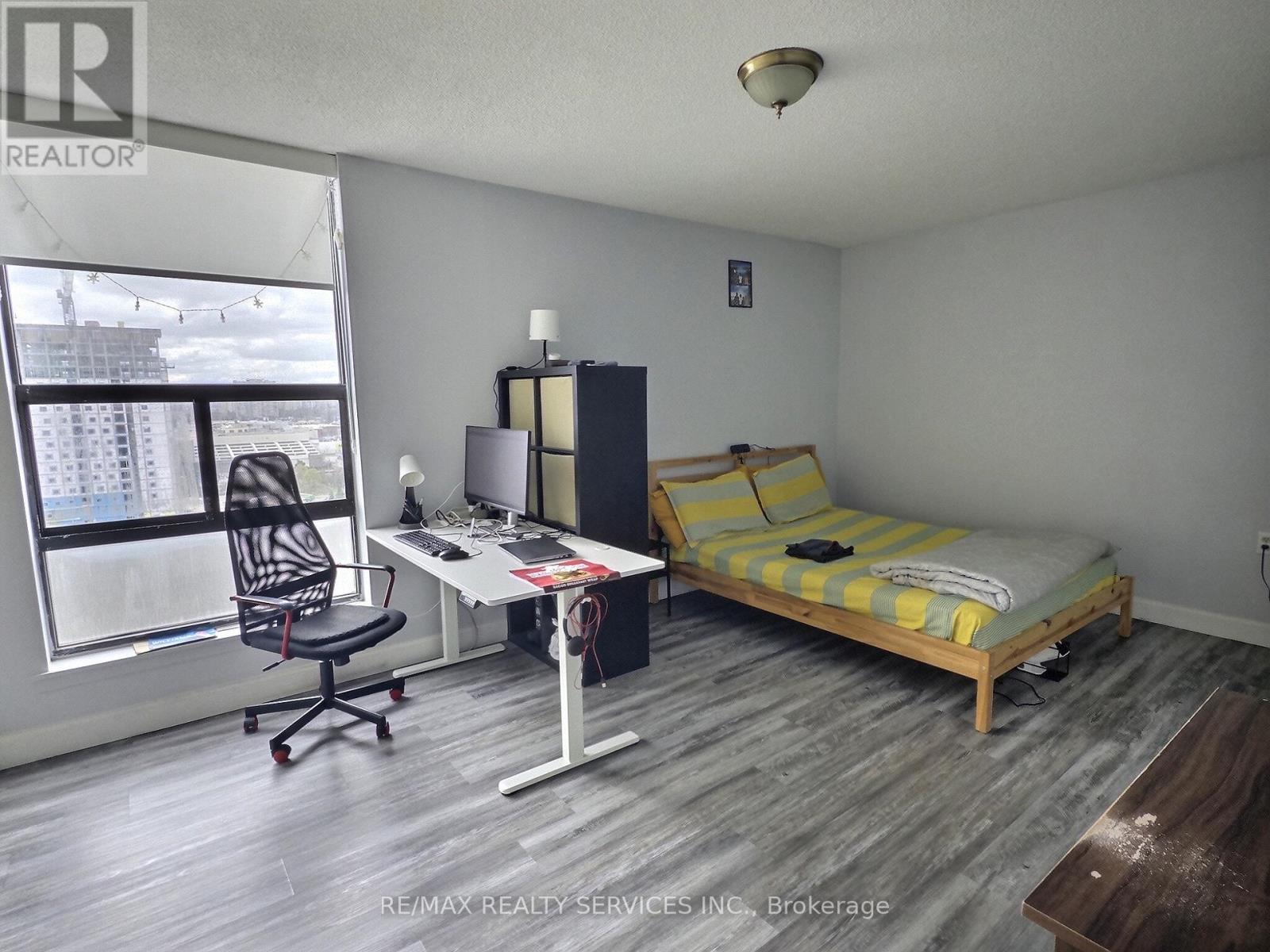 1812 - 18 Knightsbridge Road, Brampton, Ontario L6T 3X5 - Photo 11 - W13166460