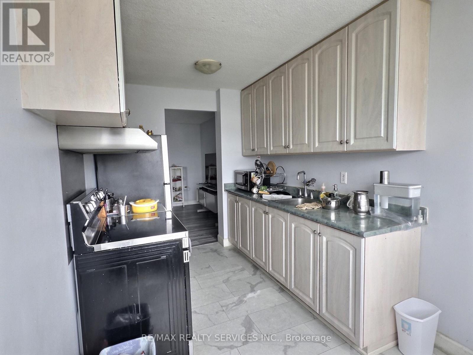 1812 - 18 Knightsbridge Road, Brampton, Ontario L6T 3X5 - Photo 9 - W13166460
