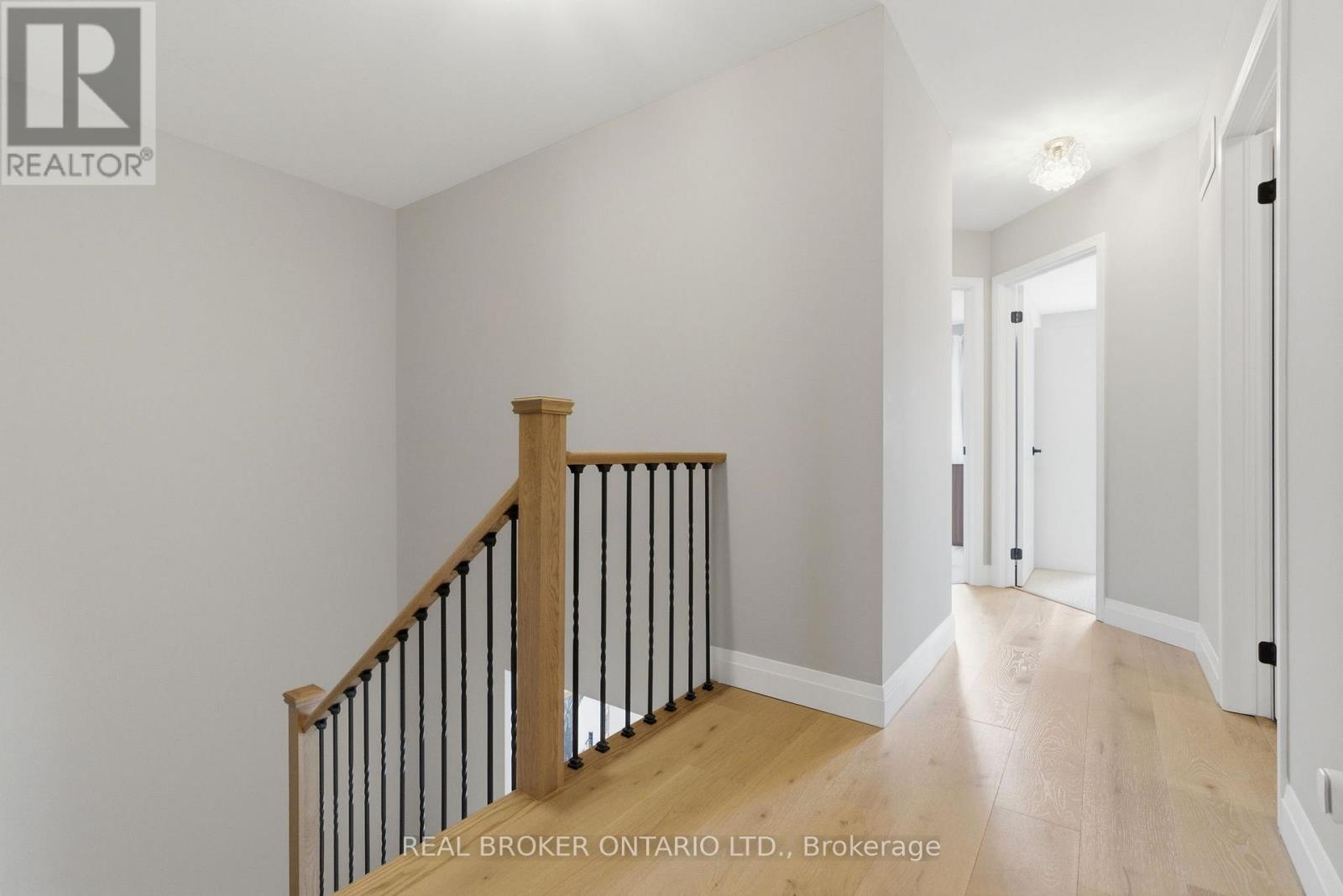 2426 Shadow Court, Oakville, Ontario  L6M 5G6 - Photo 21 - W13166494